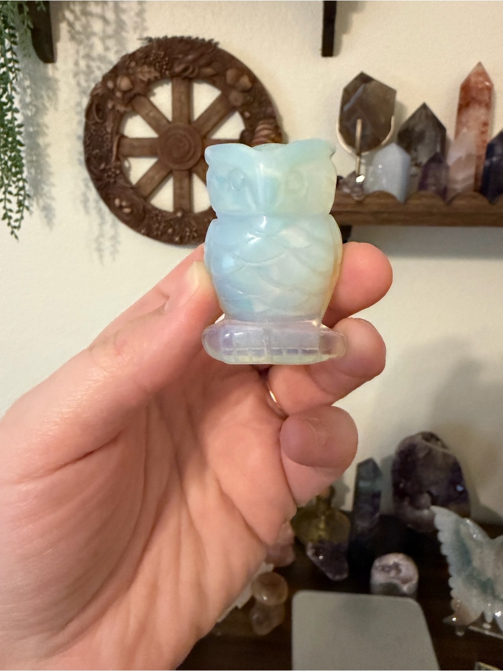 Opalite Owl Carving – 71g